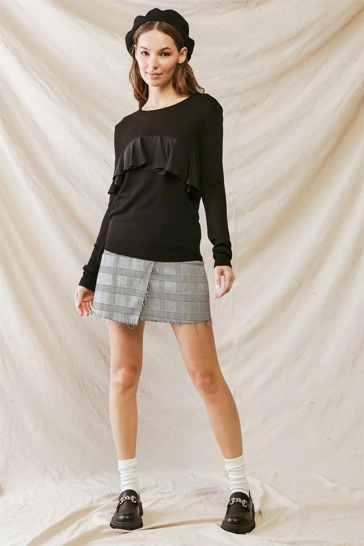 Black Front Flare Detail Long Sleeve Top /3-2-1