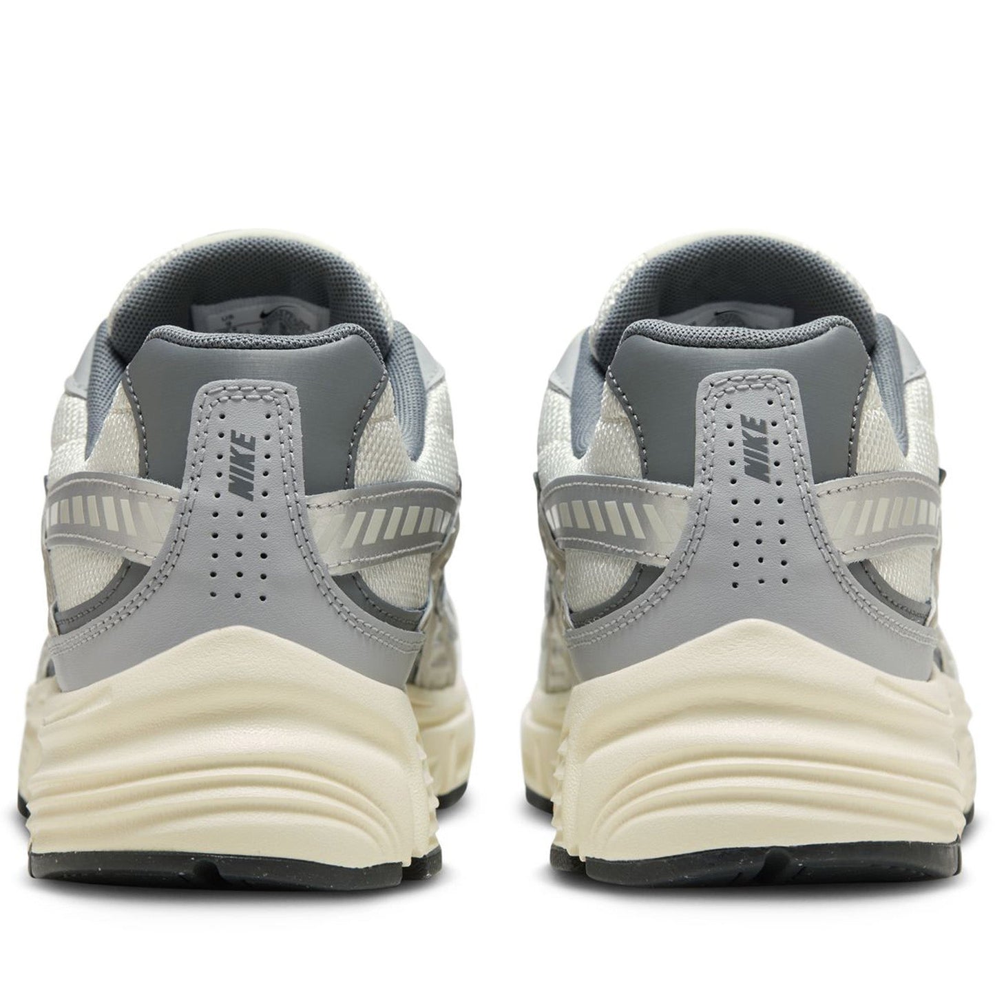 Nike Initiator - Light Bone/Smoke Grey