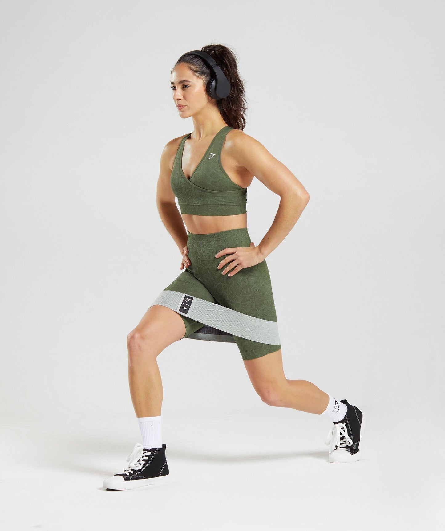 Gymshark Adapt Animal Seamless Cycling Shorts - Willow Green/Core Olive