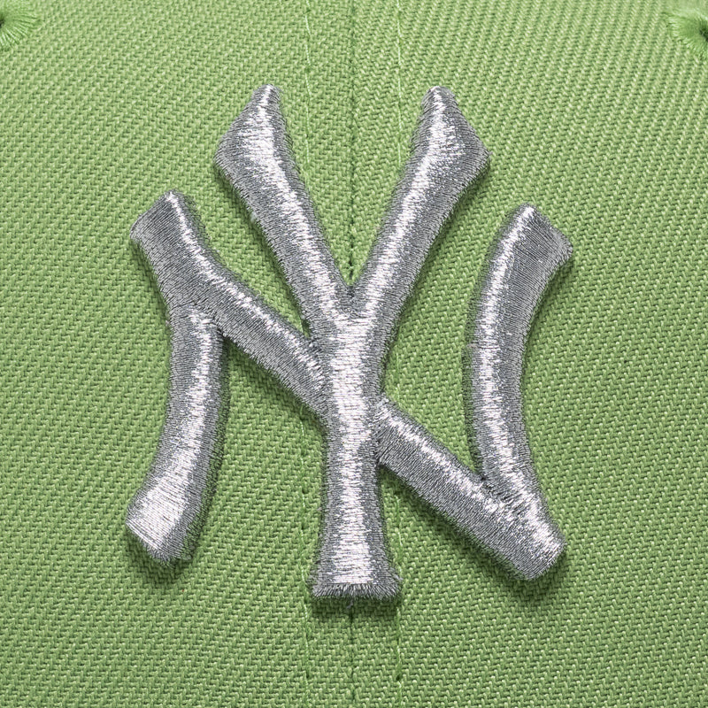 New Era x Politics New York Yankees 59FIFTY Fitted - Matcha/Grey