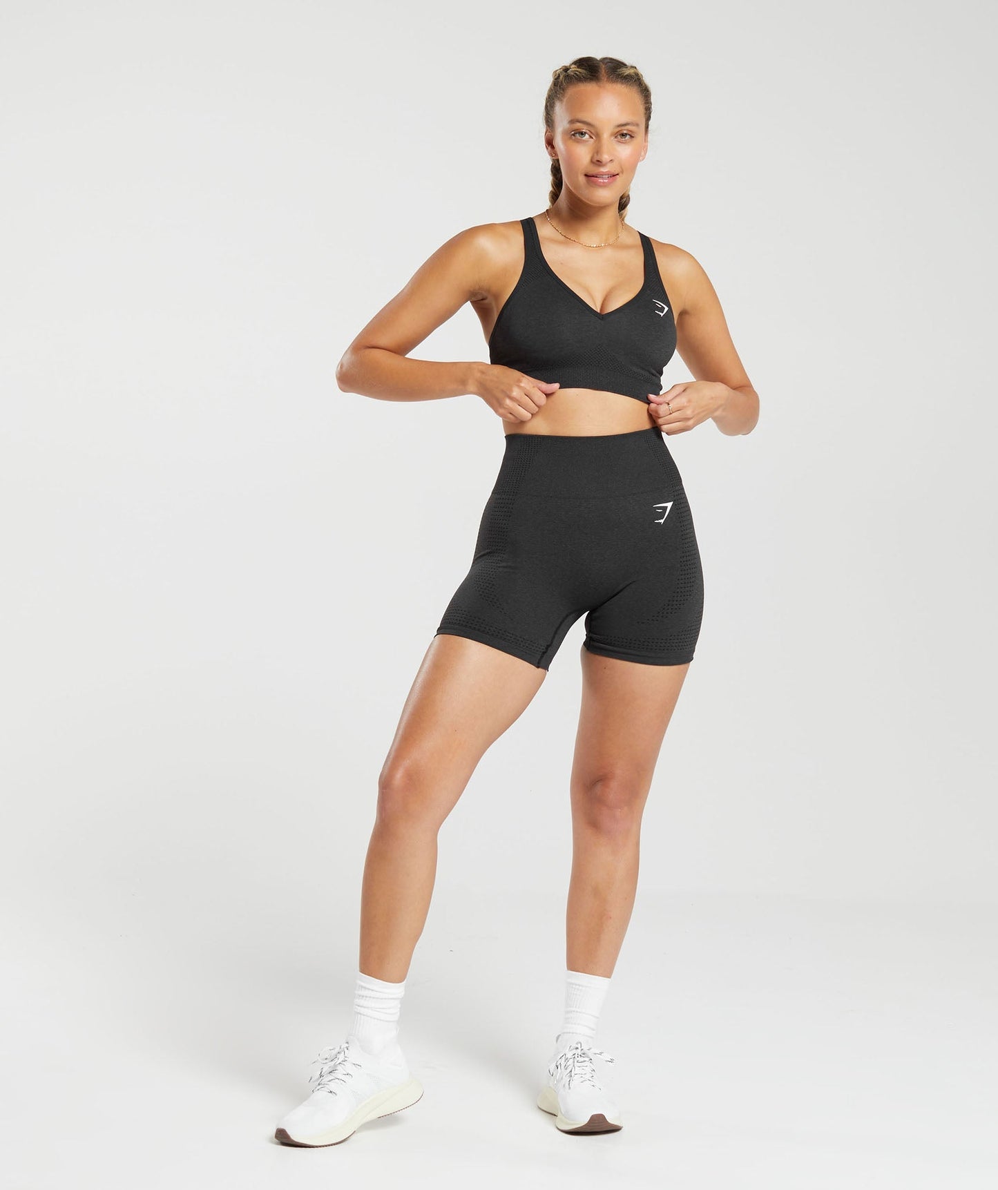 Gymshark Vital Seamless 2.0 V Neck Sports Bra - Black Marl