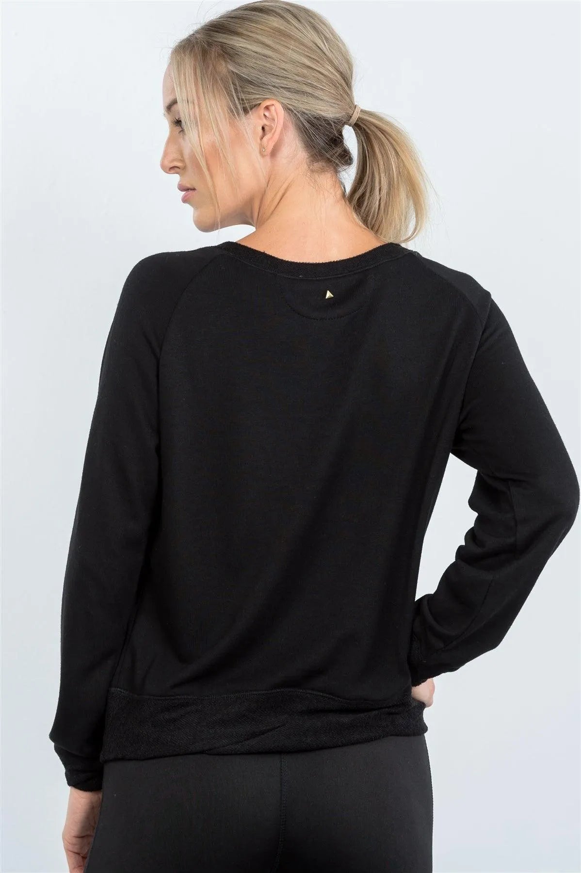 Black Graphic Front FEELING Sweater /3-2-1