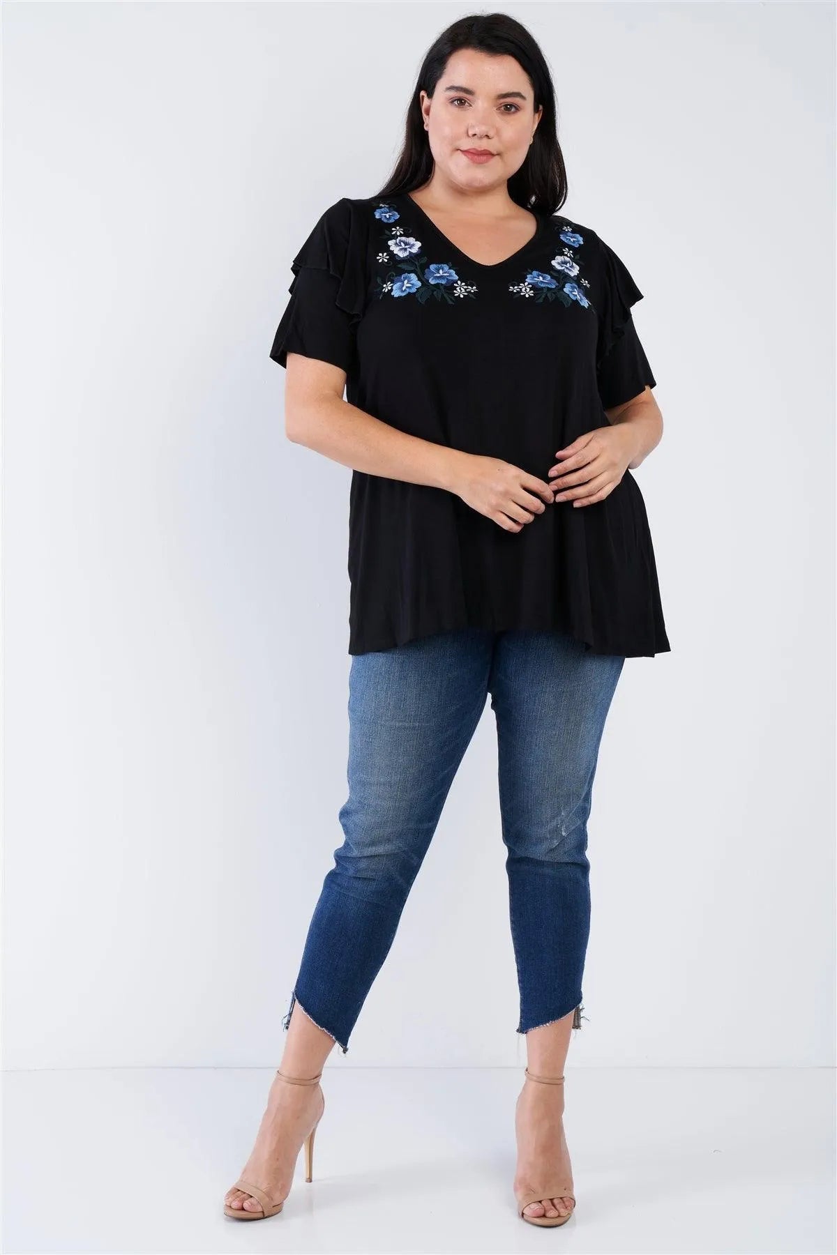 Black Floral Embroidered Plus Size Top /1-4-1