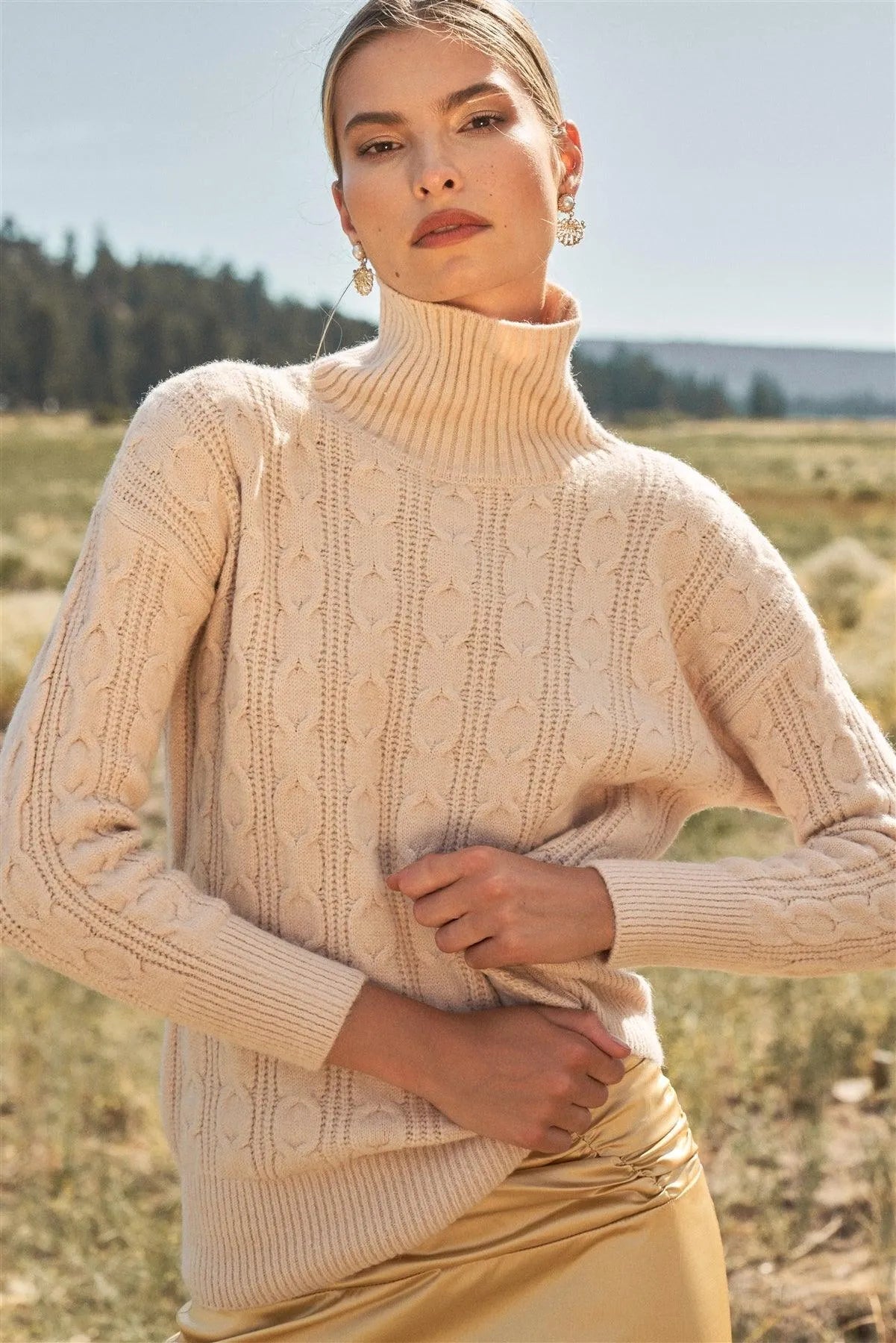 Apricot-Taupe Cable Knit Turtle Neck Long Sleeve Dropped Shoulders Loose Fit Sweater In One Size / 6 Pieces