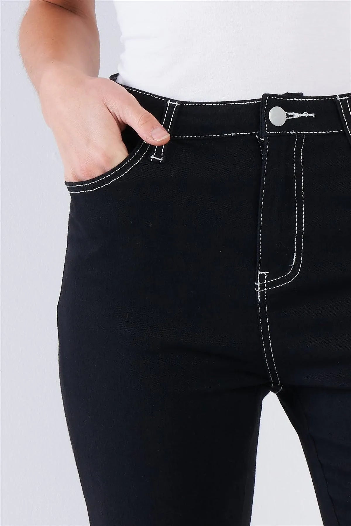 Black & White Contrast Stitch Jean Bermuda Denim Shorts  /3-2-1