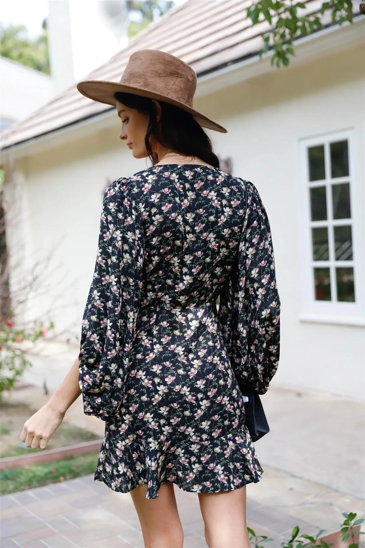 Black Floral Print Ruched Balloon Sleeve Mini Dress