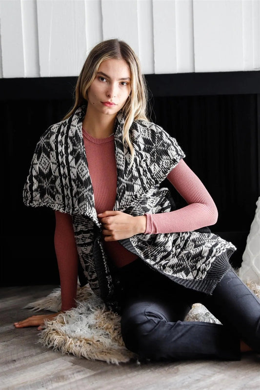 Black & Grey Sleeveless Inside-Out Cable Knit Lapeled Neckline Open Front Oversized Vest Cardigan /2-2-2