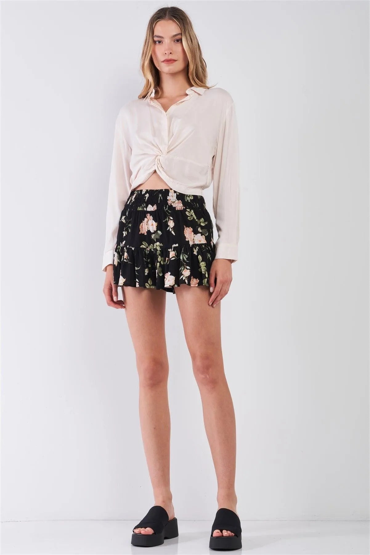 Black & Multi Floral Print High-Waisted Smock Wide Leg Shorts /1-2-2-1