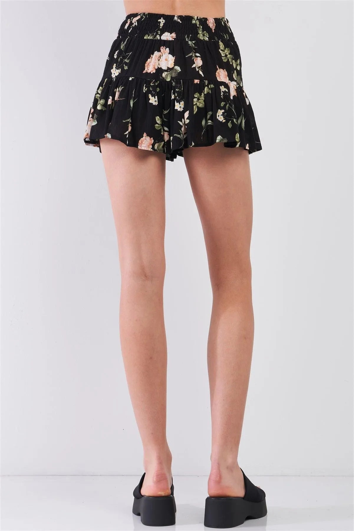 Black & Multi Floral Print High-Waisted Smock Wide Leg Shorts /1-2-2-1