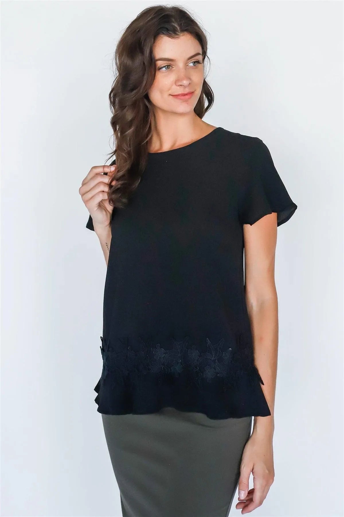 Black Floral Embroidery Hem Detail Short Sleeve Top /1-1-2