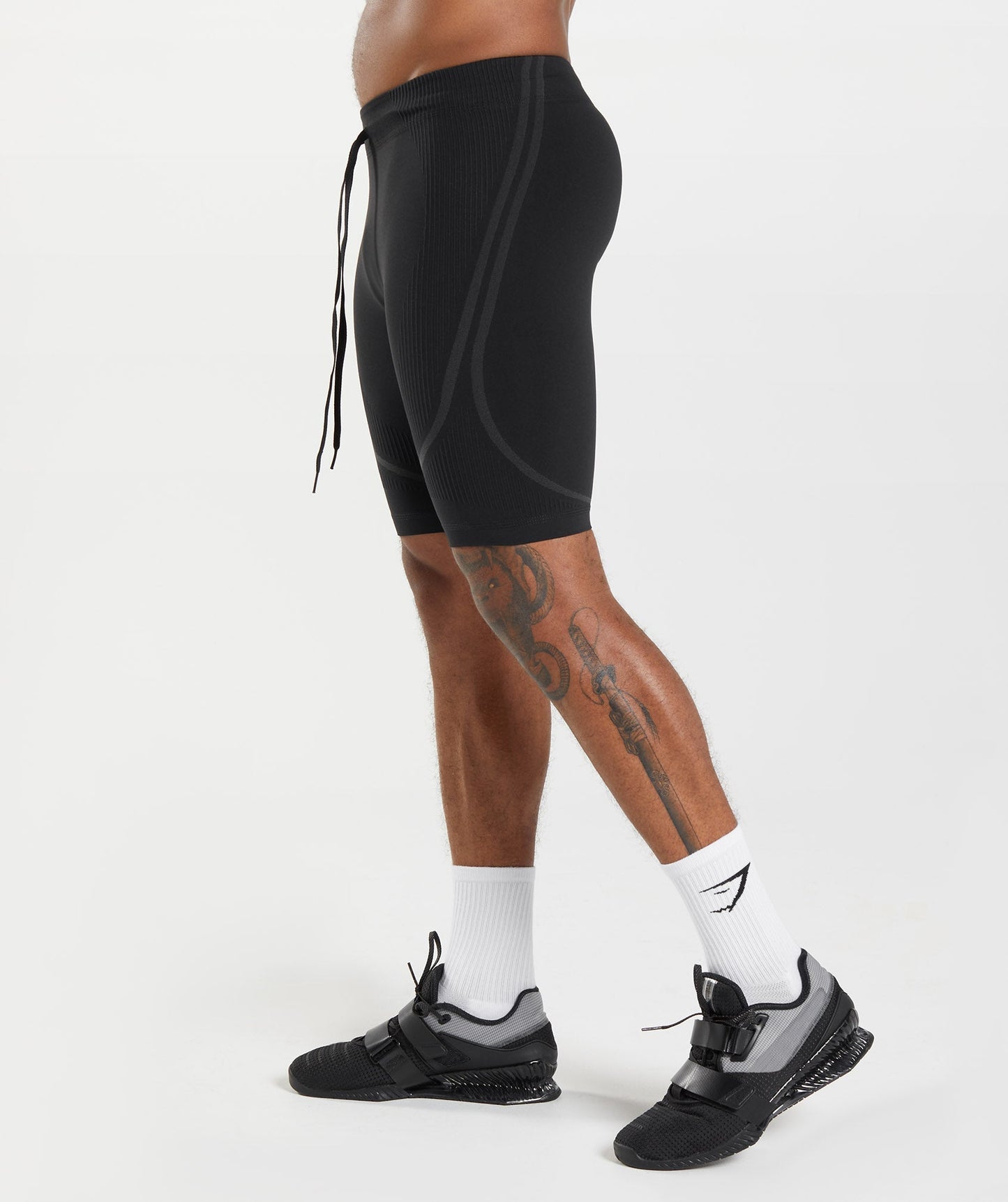 Gymshark 315 Seamless 1/2 Shorts - Black/Charcoal Grey