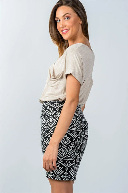 Black and Ivory Geometric Mini Skirt / 3-4