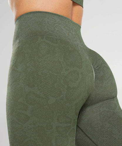 Gymshark Adapt Animal Seamless Cycling Shorts - Willow Green/Core Olive