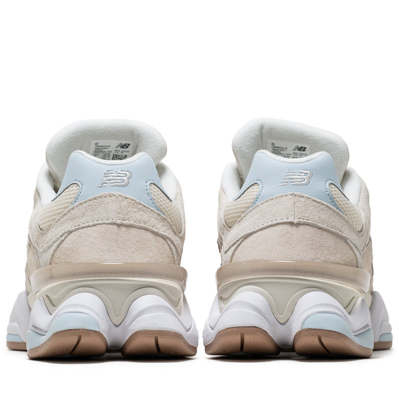 New Balance 9060 - Bisque/Frosted Glass