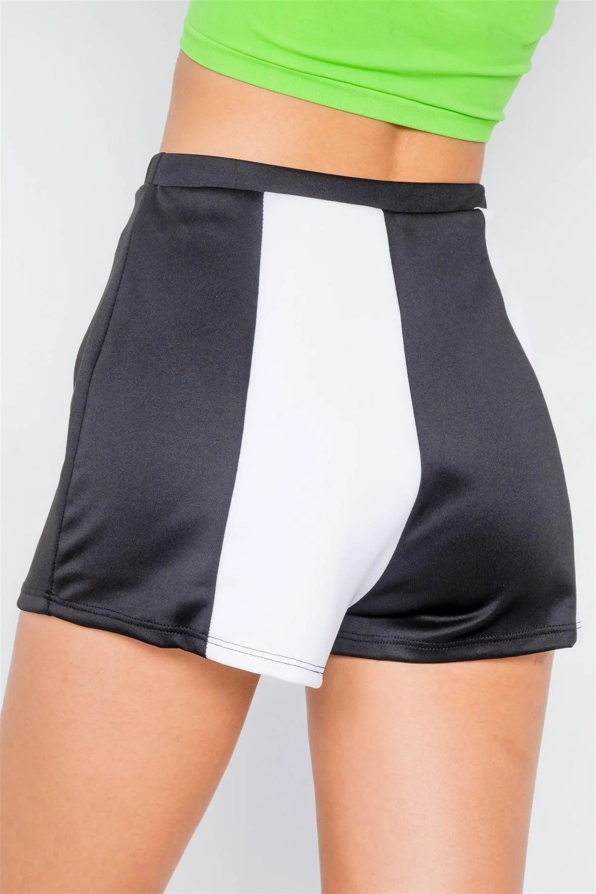 Black & White Color Block Shorts & Trench Coat Set  /1-2-2