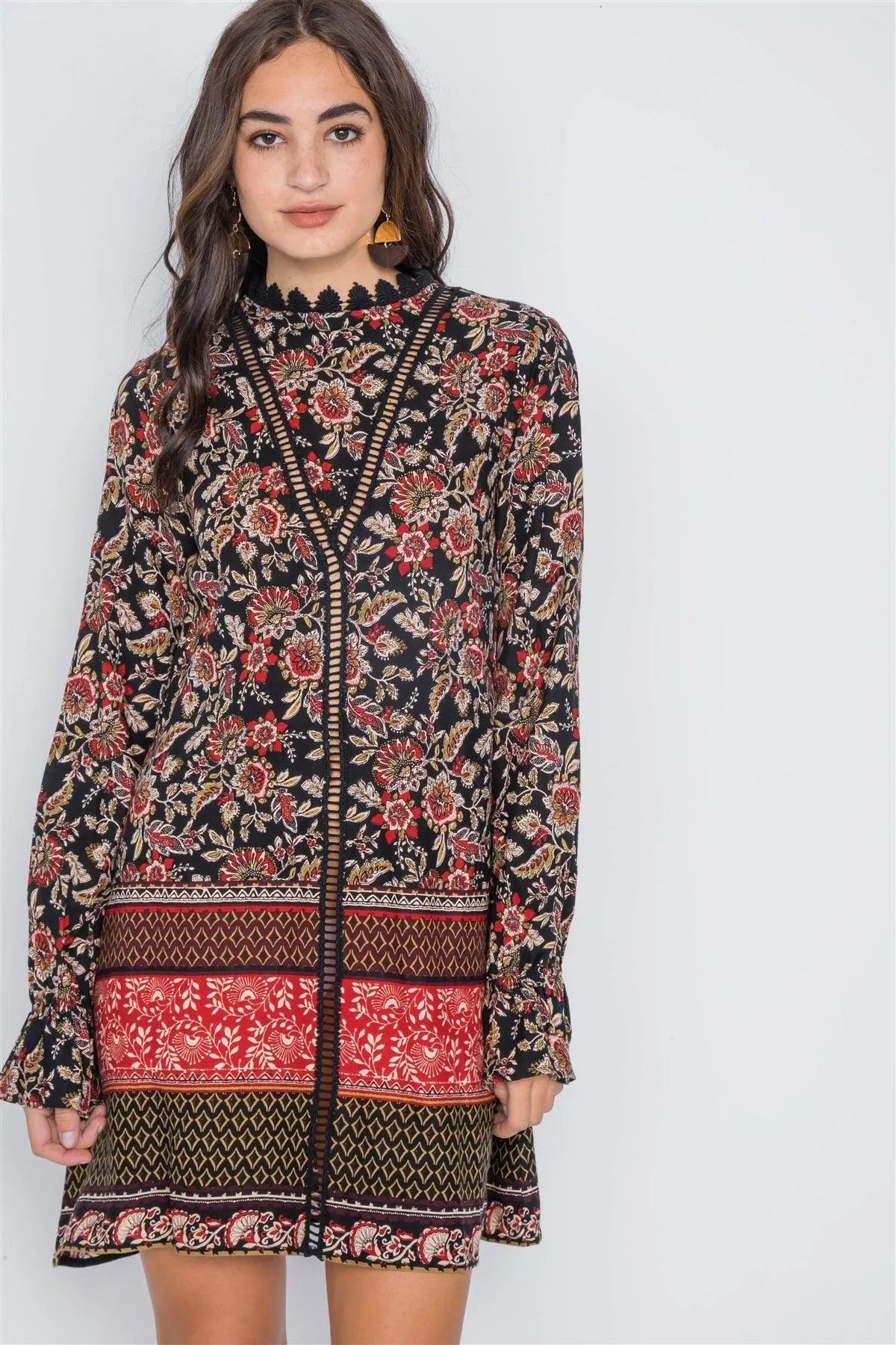 Black Floral Print Crochet Trim Mini Dress /2-2-2