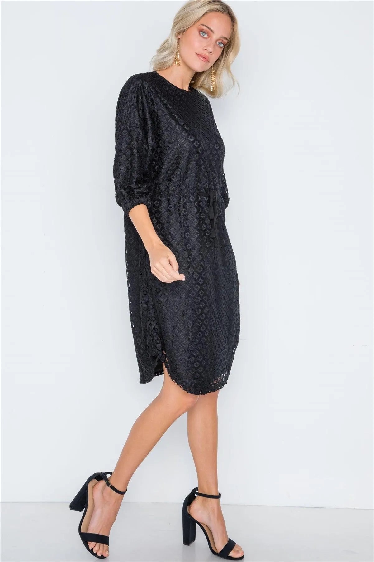 Black 3/4 Sleeve Patterned Lace Shift Dress /3-2-1