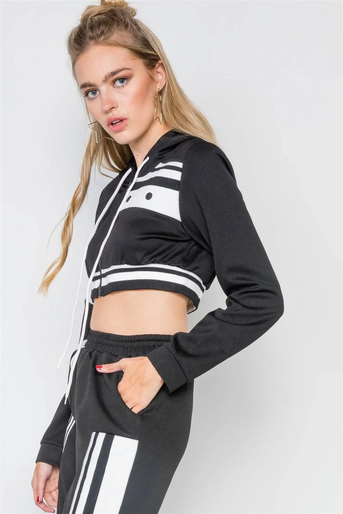 Black Knit Colorblock Crop Sweater Pant Set /2-2-2
