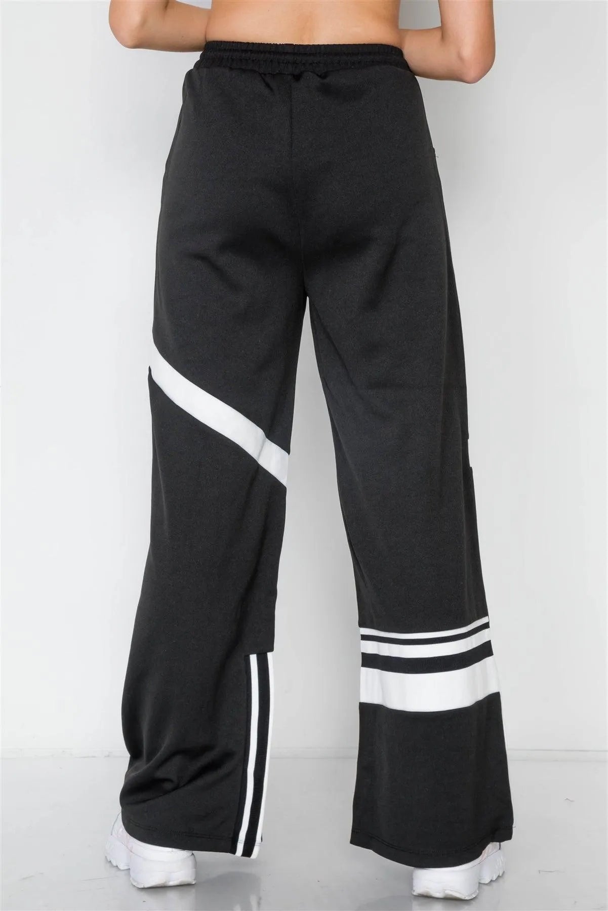 Black Knit Colorblock Crop Sweater Pant Set /2-2-2