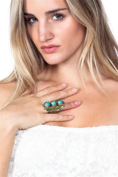 Ancient Gold Three Turquoise Stone Charm Antique Ring