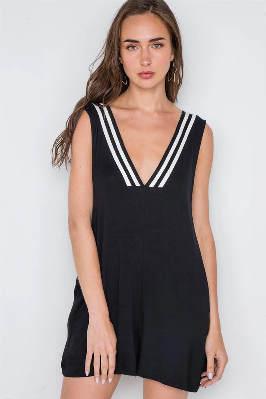 Black Contrast V-Neck Loose Fit Romper /1-1-1
