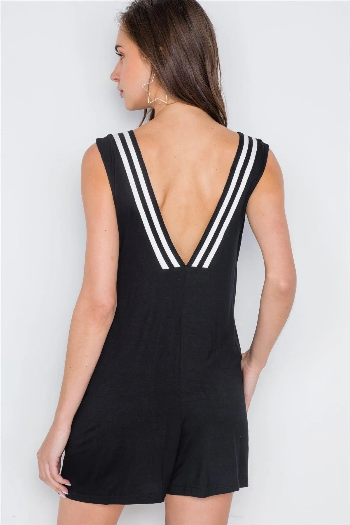 Black Contrast V-Neck Loose Fit Romper /1-1-1